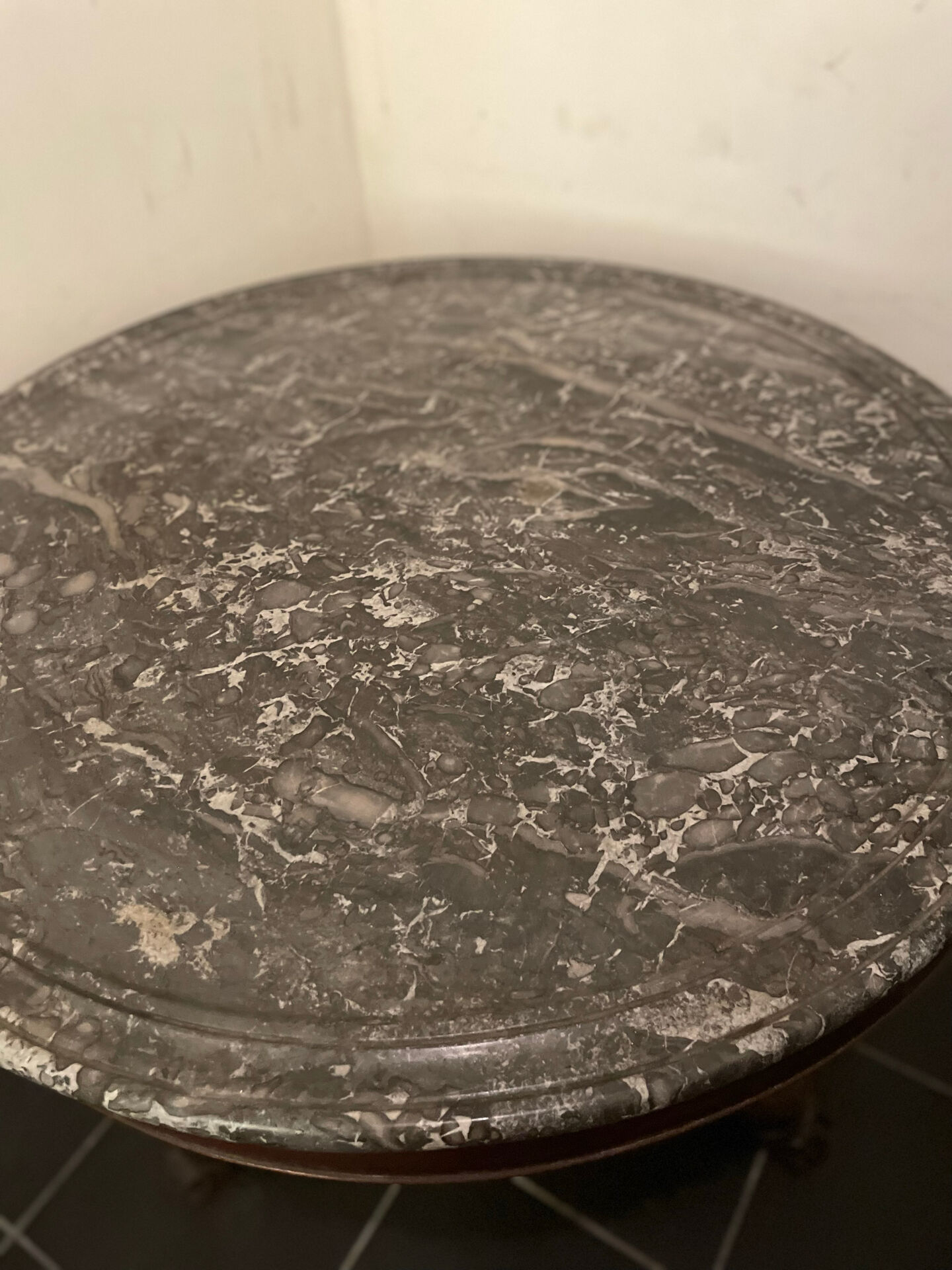 Gueridon table, 19th century, marble and mahogany
