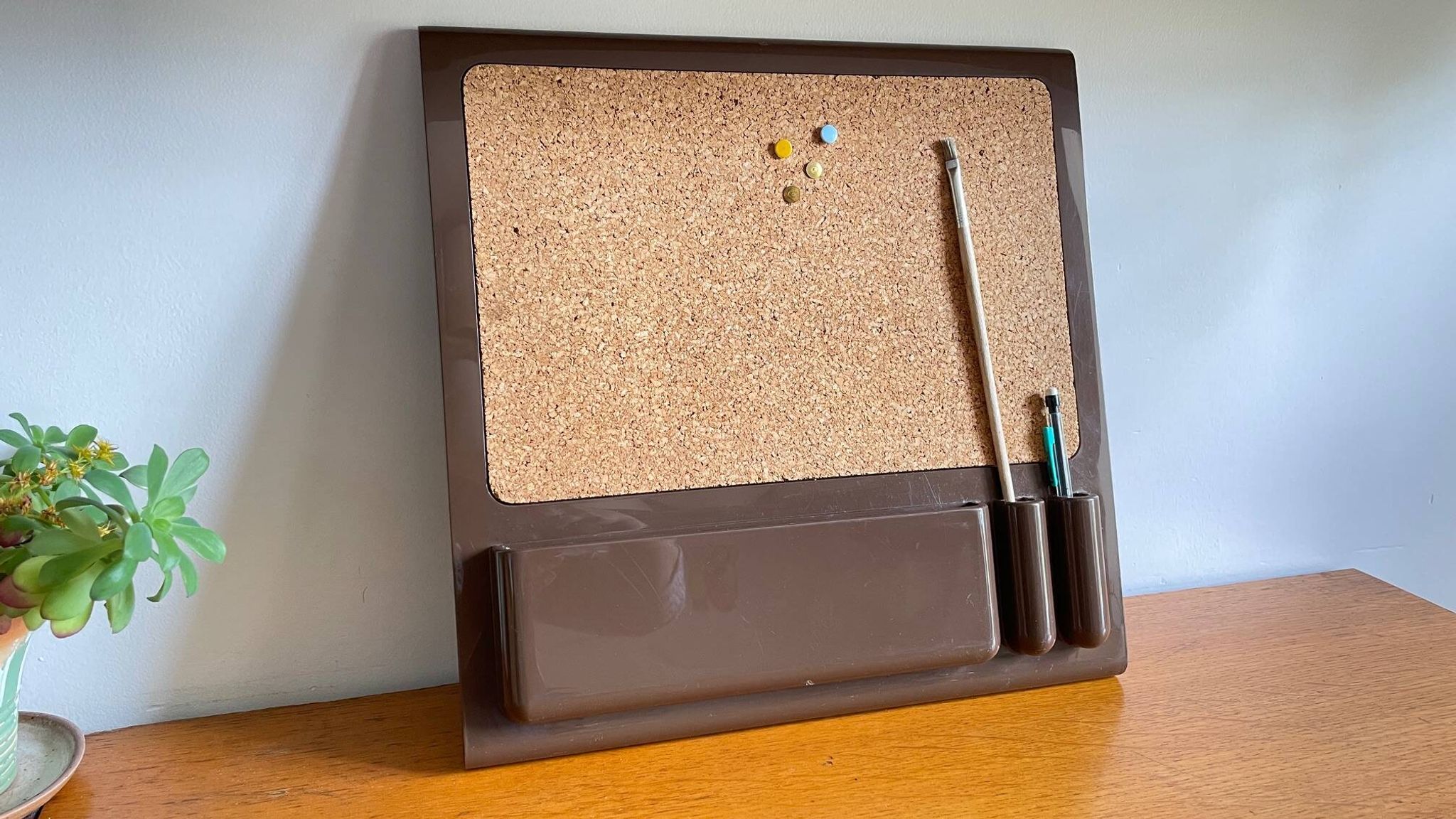 70s design wall desk organizer