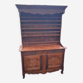 Saintonge dresser