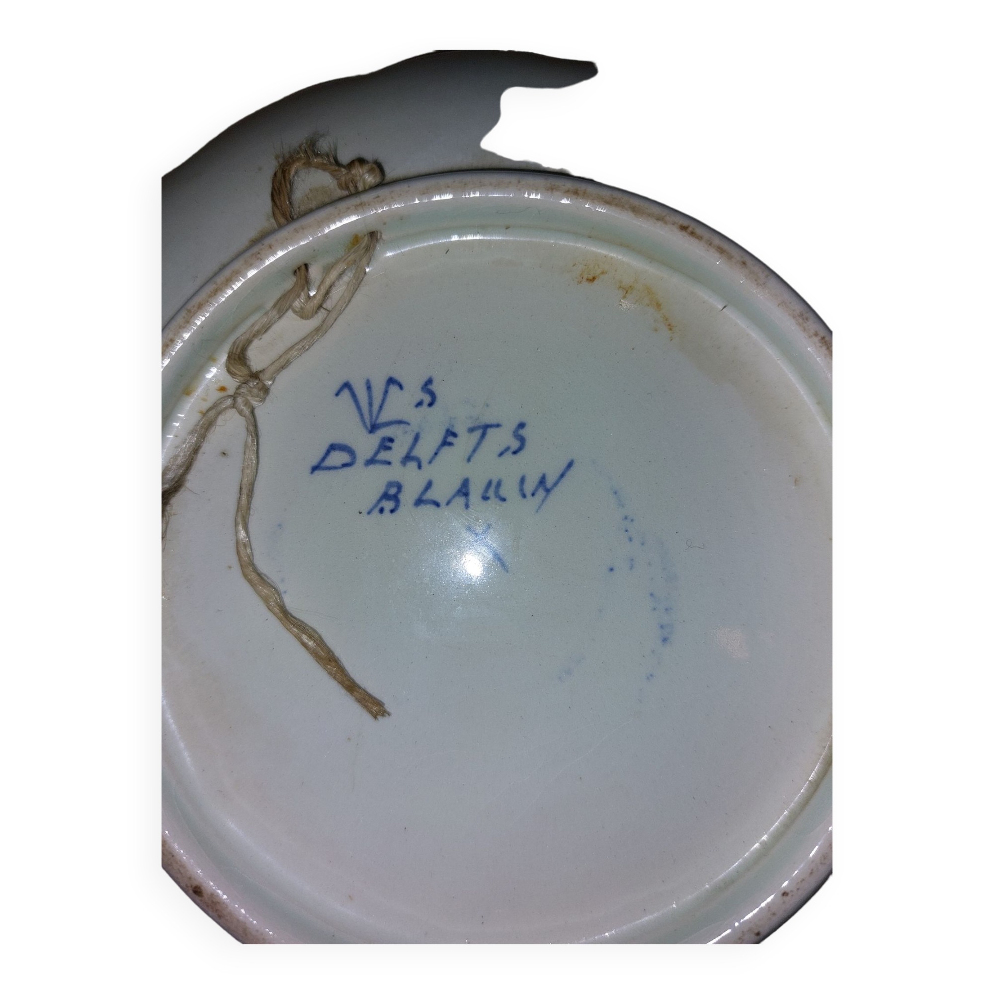 Small decorative plate