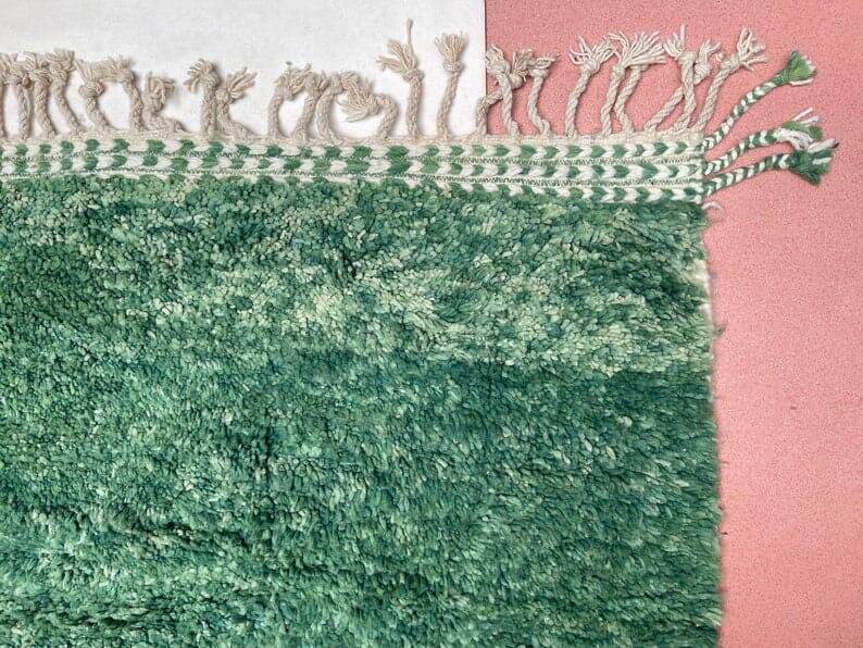 Handmade pure wool rug, size 150 x 250 cm.