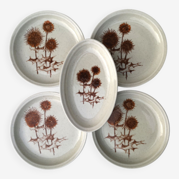 Set of 4 dessert plates and 1 “Thistle” bowl