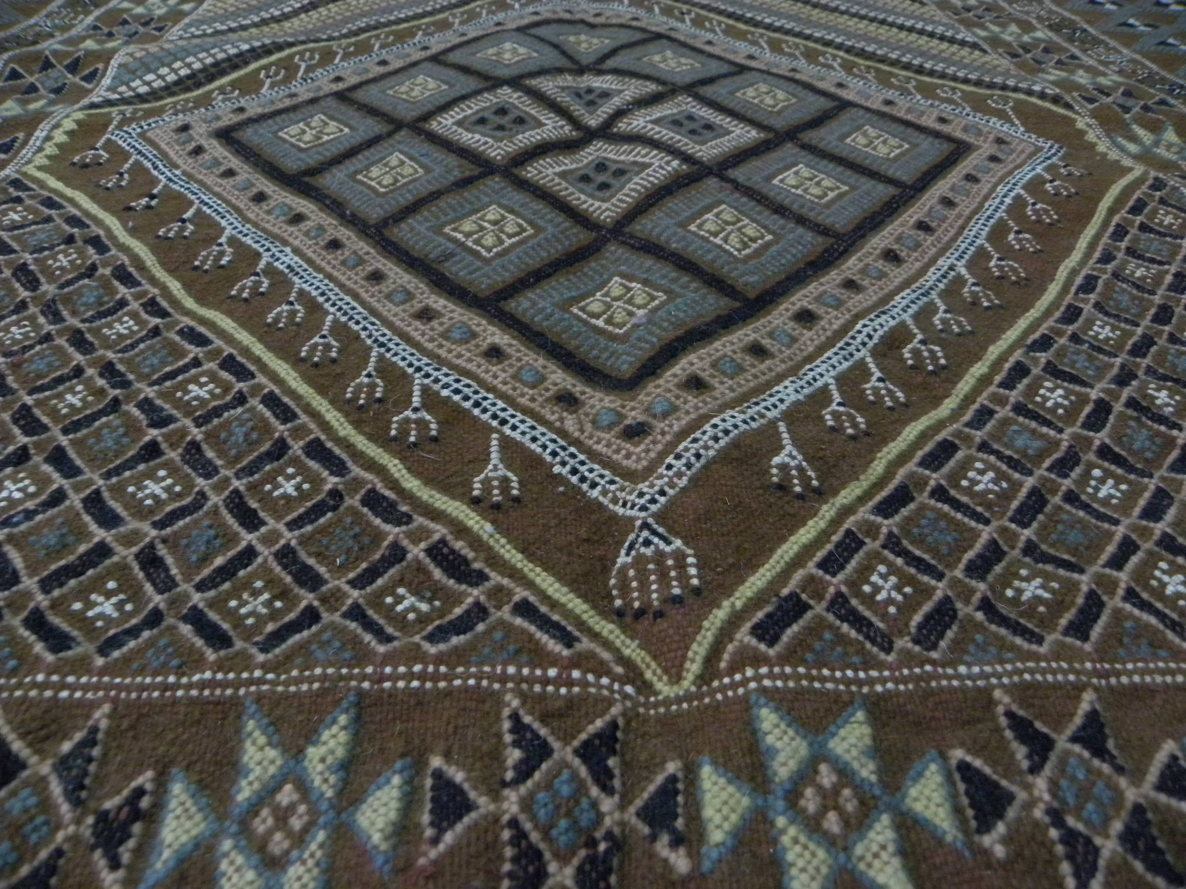 Vintage Berber Wool Carpet Hand-Knotted Antique Tunisian Brown