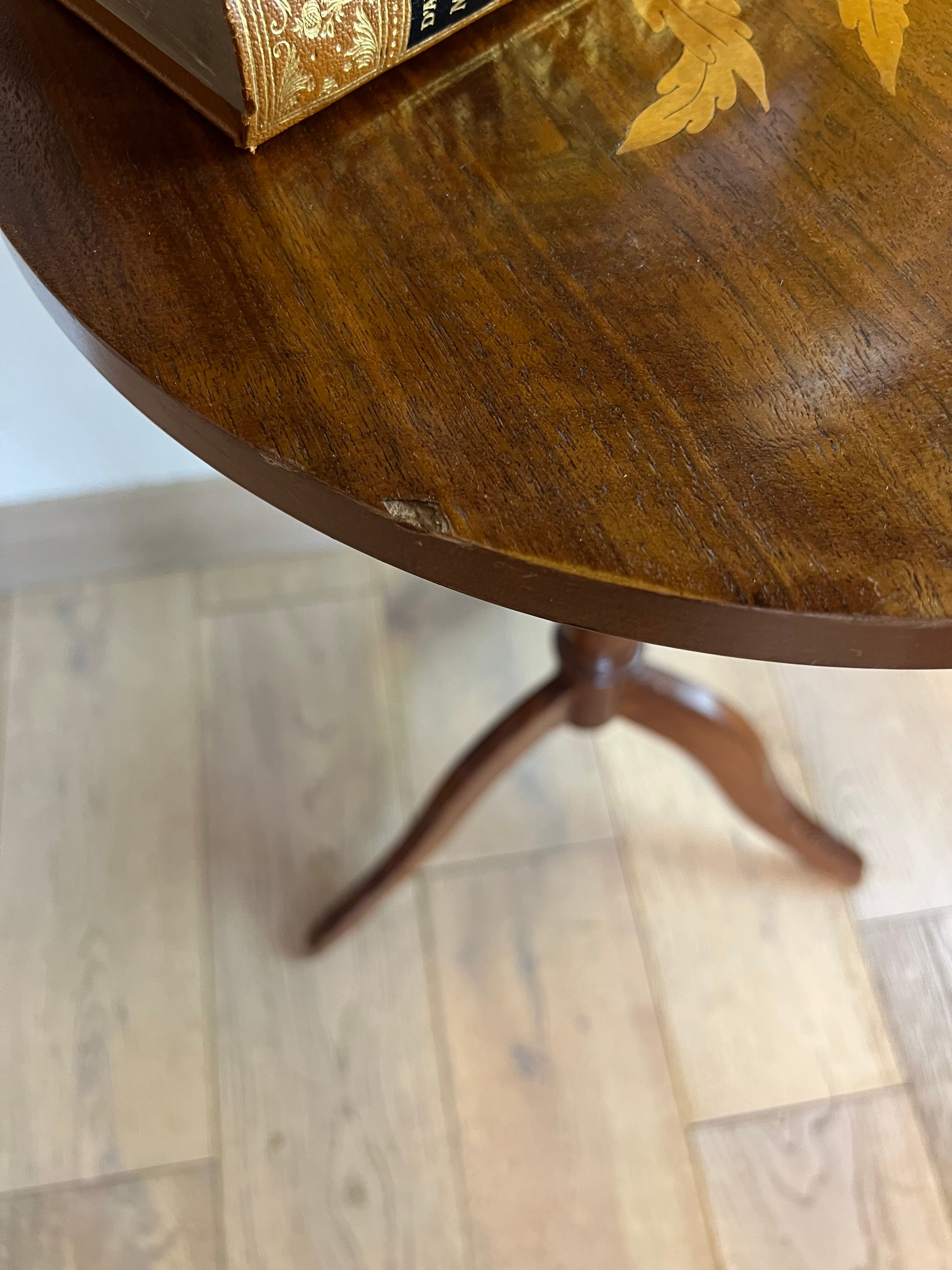 Wooden pedestal table decor flower or bedside side table