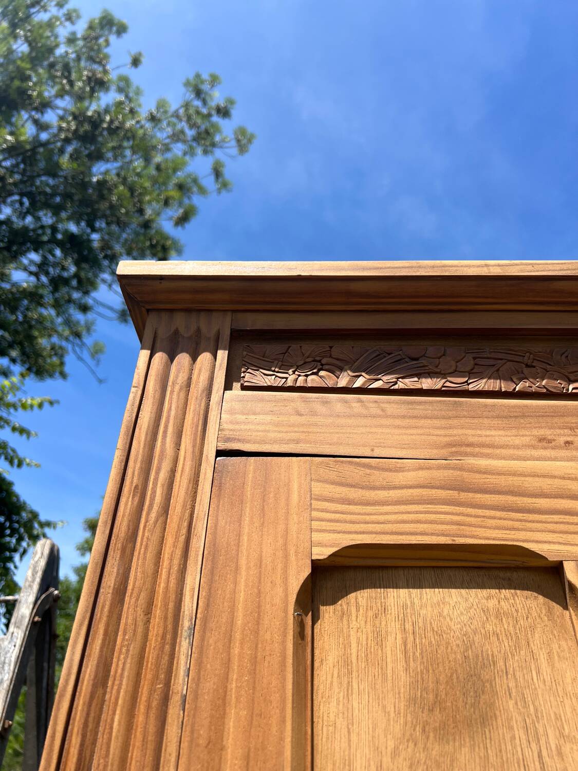 Bonnetière bois clair/ armoire une porte