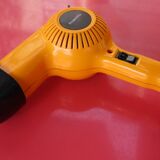 Sèche cheveux orange by Rowenta