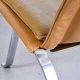 Imposante paire de fauteuils cuir et acier années 60'