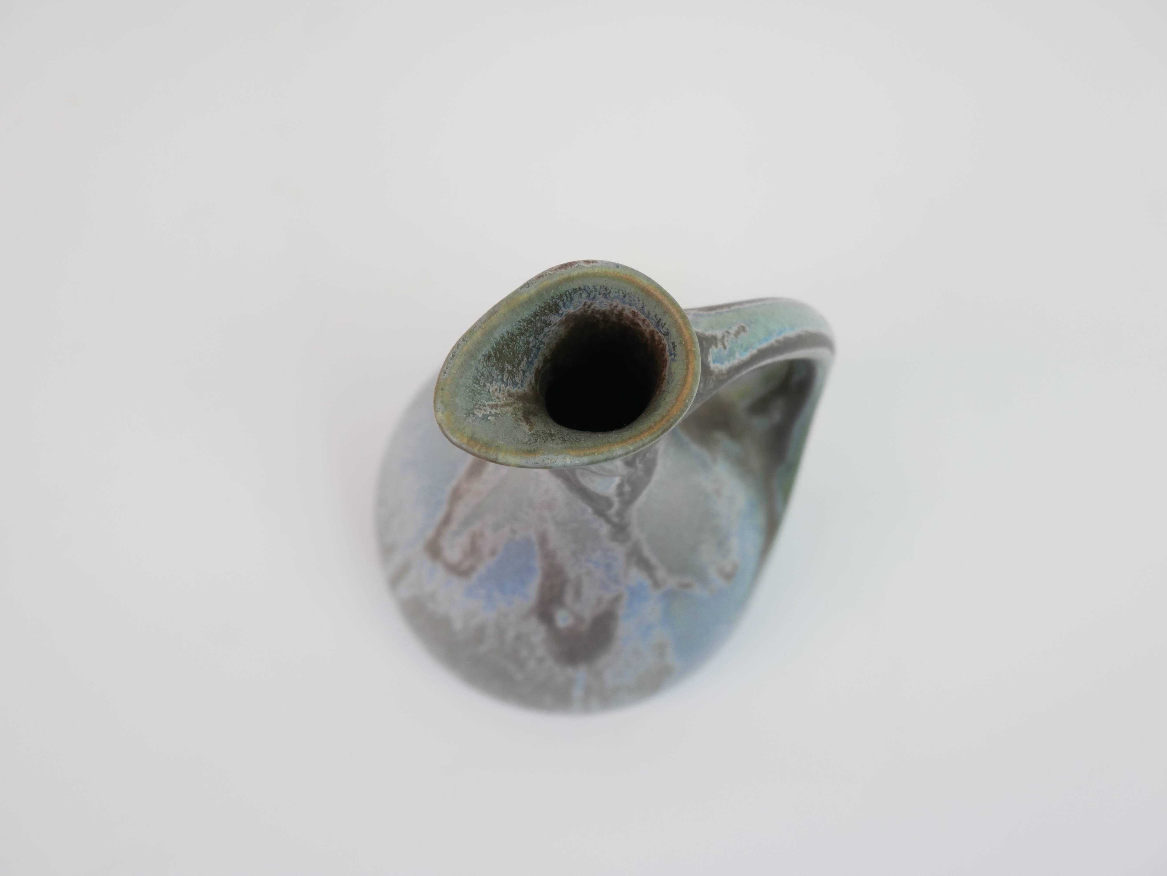 Petit pichet verseuse art déco en céramique des manufactures Denbac