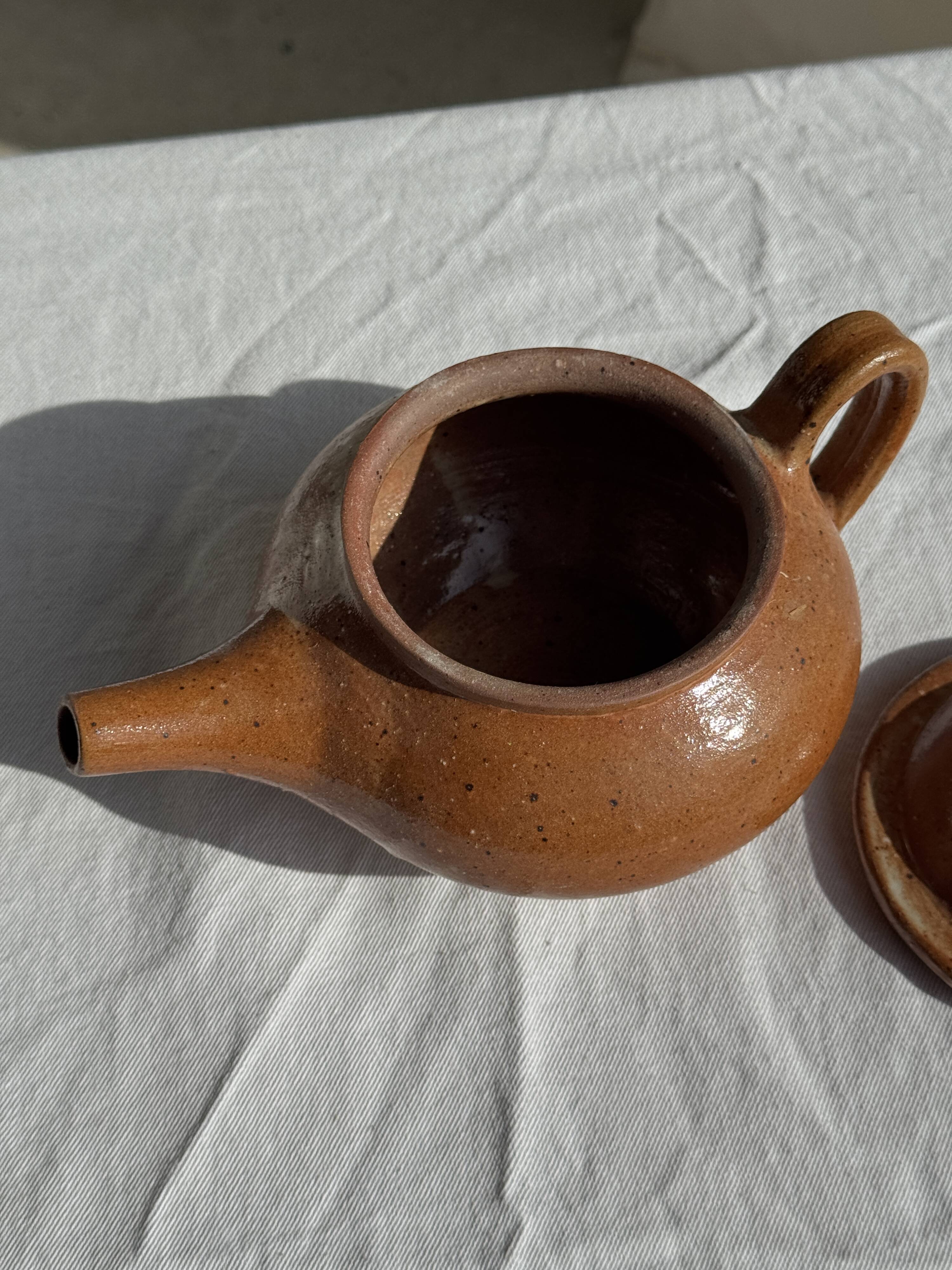 Mini teapot in stoneware H13 D15