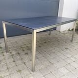 In-out dining table