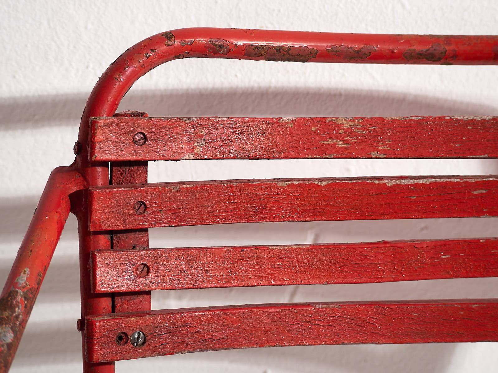 Antique red garden chairs (c.1920). Set of 4 pieces #37