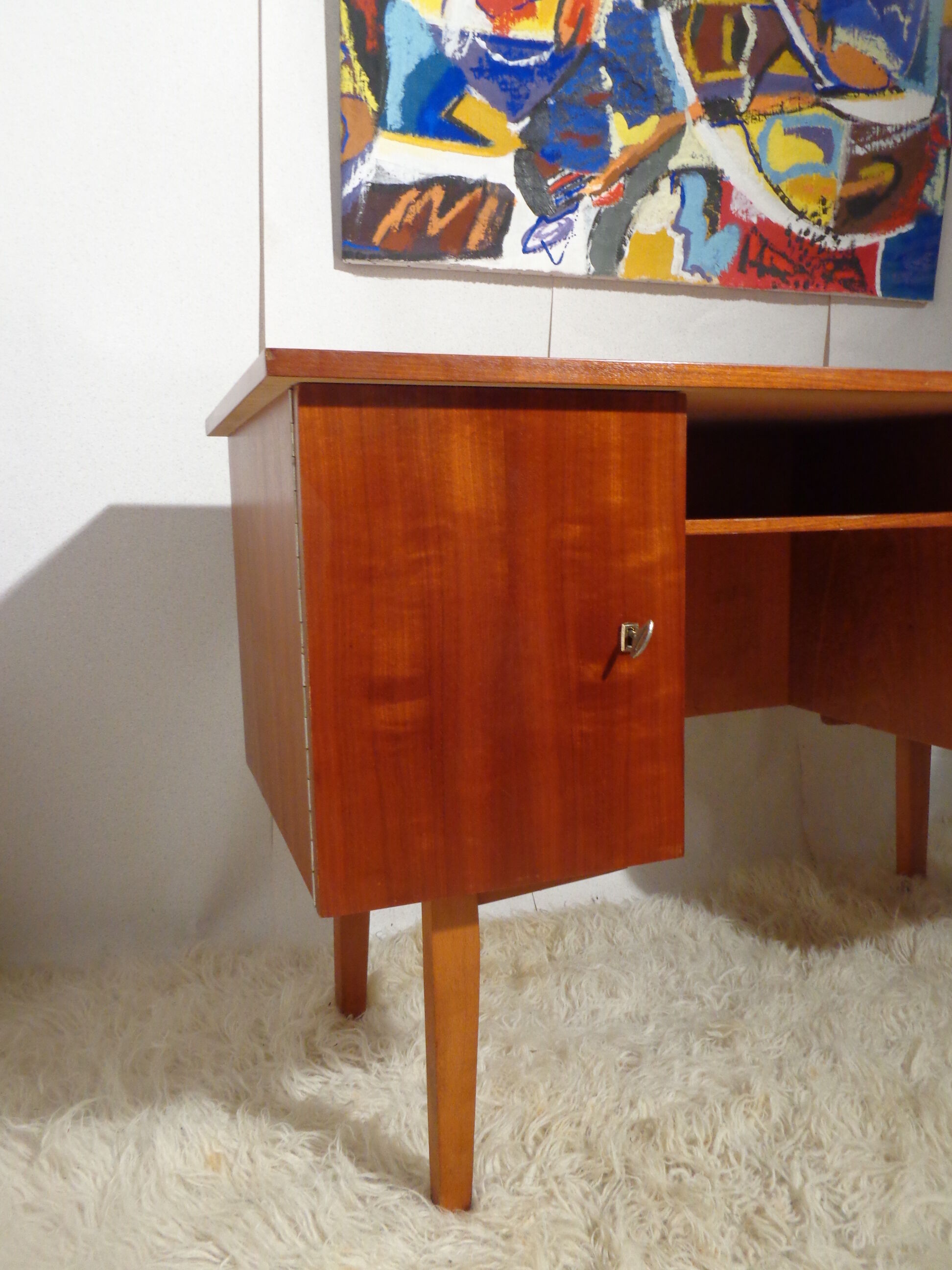 Desk of the 1960s vintage teak