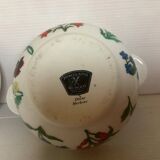 Paire de cassolettes avec couvercles en porcelaine de Paris