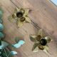 Bougeoirs en fleurs laiton