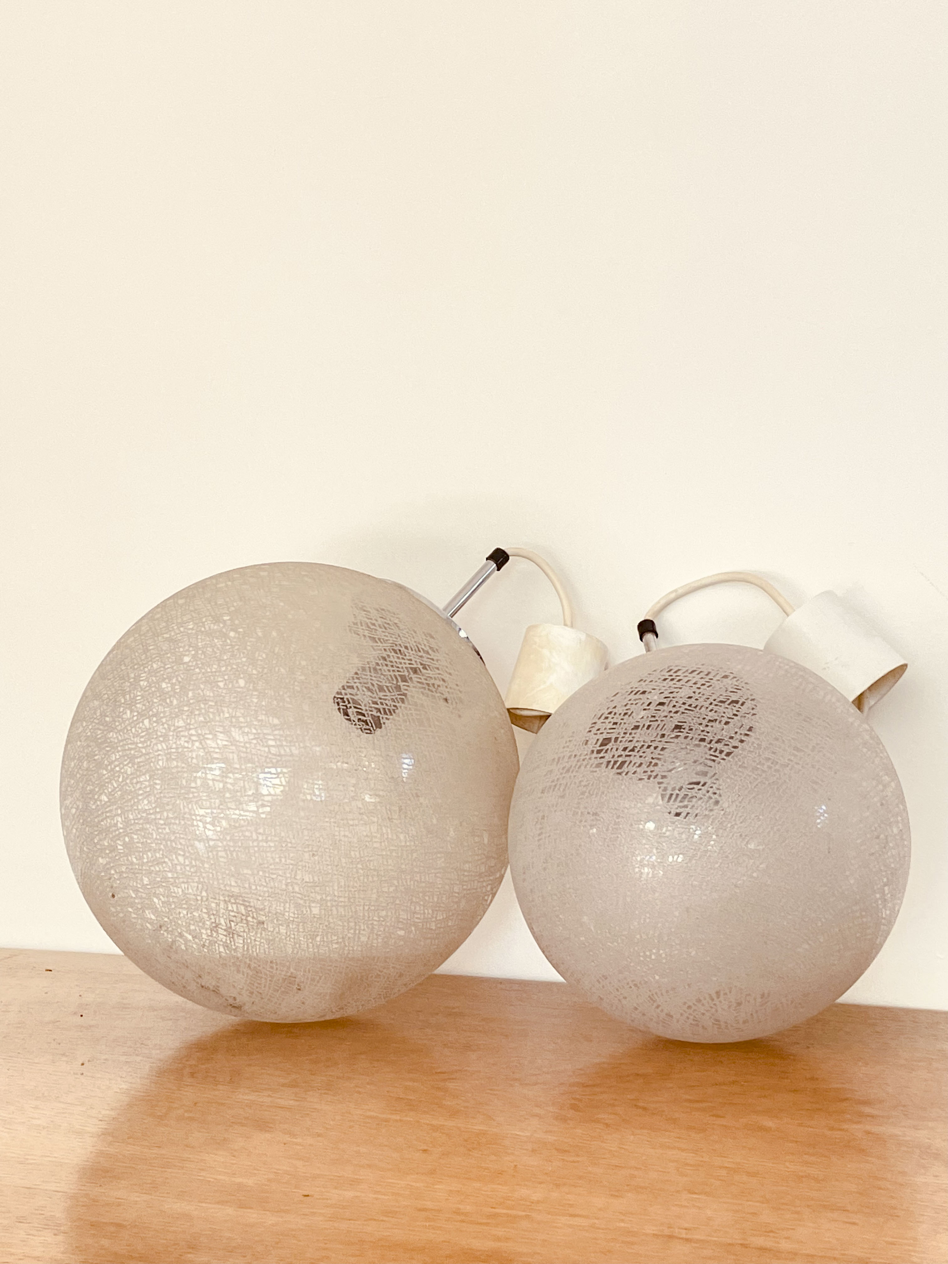 Suspension globe 25 cm Glashutte Limburg, 1970