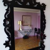 Elegant and timeless oriental black mirror
