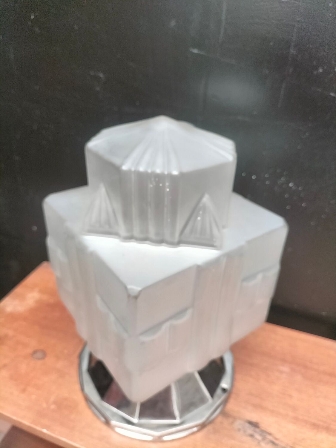 Art Deco table lamp "skyscraper"