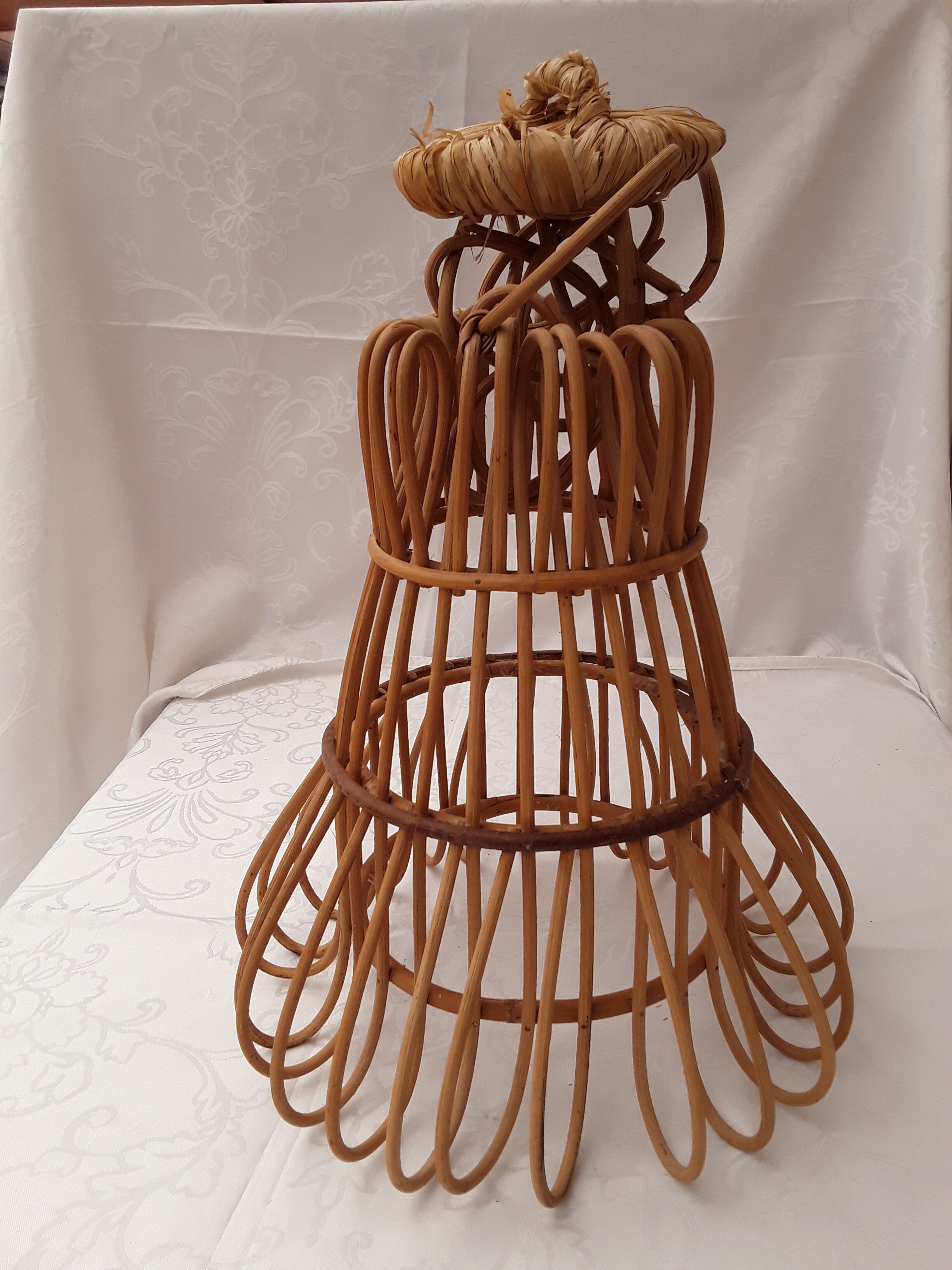 Vintage wicker pendant lamp