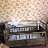 Lit enfant ancien vintage
