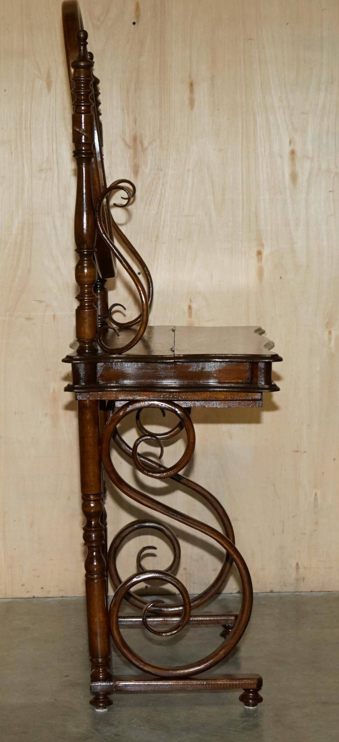 Victorian Thonet dressing table in bent wood with adjustable stool.