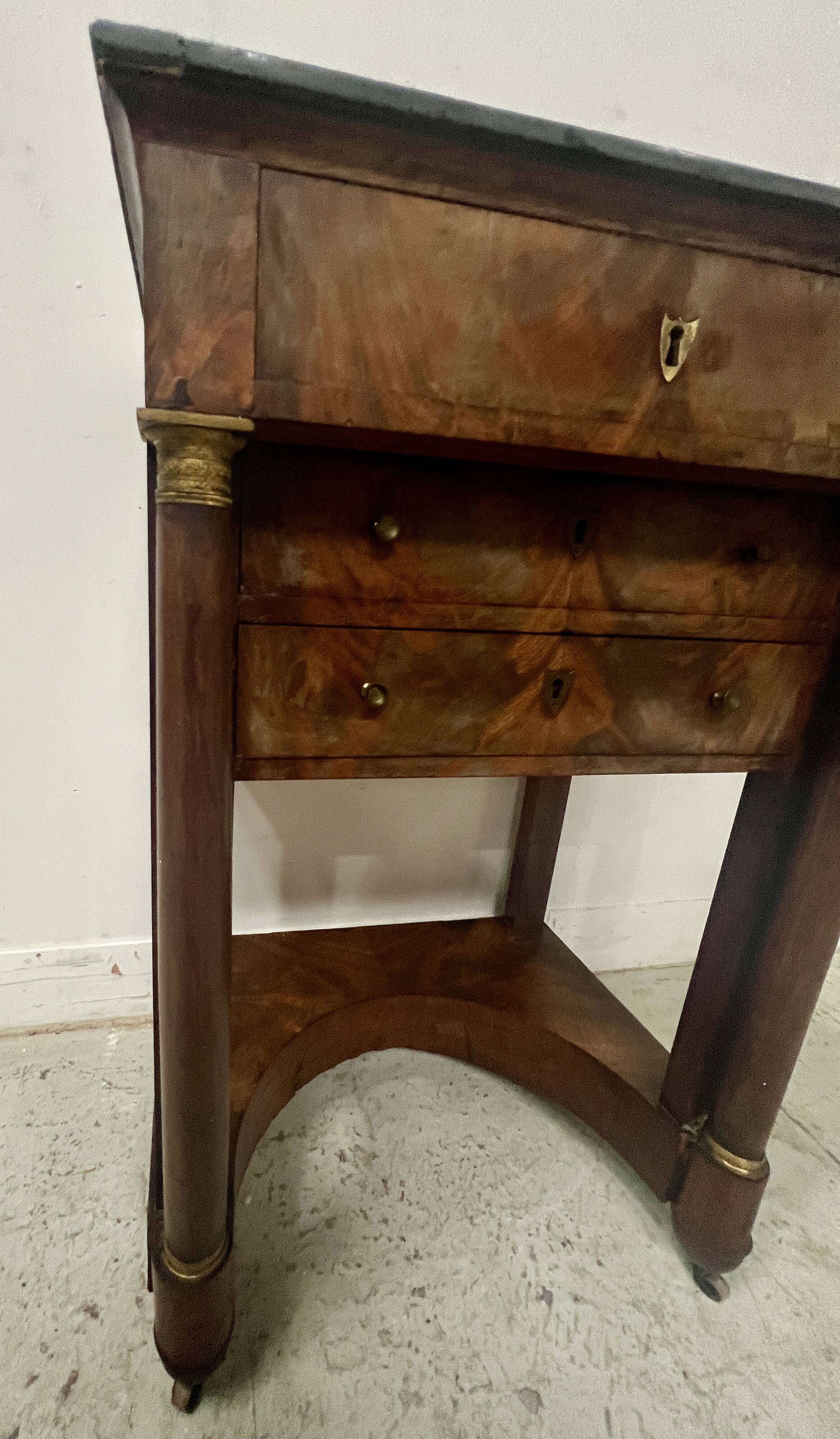 Empire period lady's dressing table in mahogany and veneer, 19th century