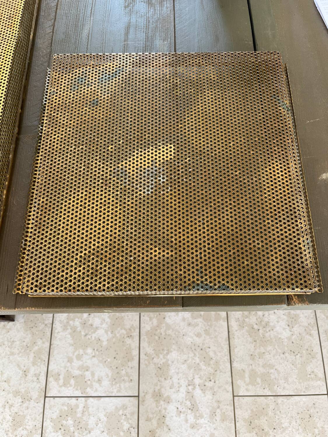 Desserte / bar roulant en laiton de Josef Franck pour Svenskt Tenn Suede annee 50/60