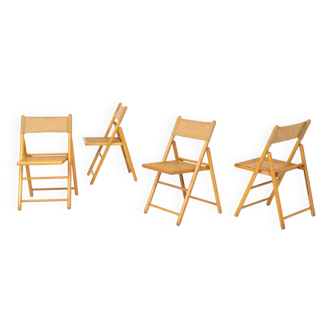 Ensemble de 4 chaises pliantes en osier et jute (Allemagne, années 1970).