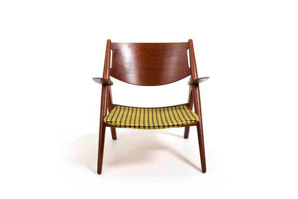 Fauteuil CH-28 en teck et Unika Vaev par Hans J. Wegner 1960
