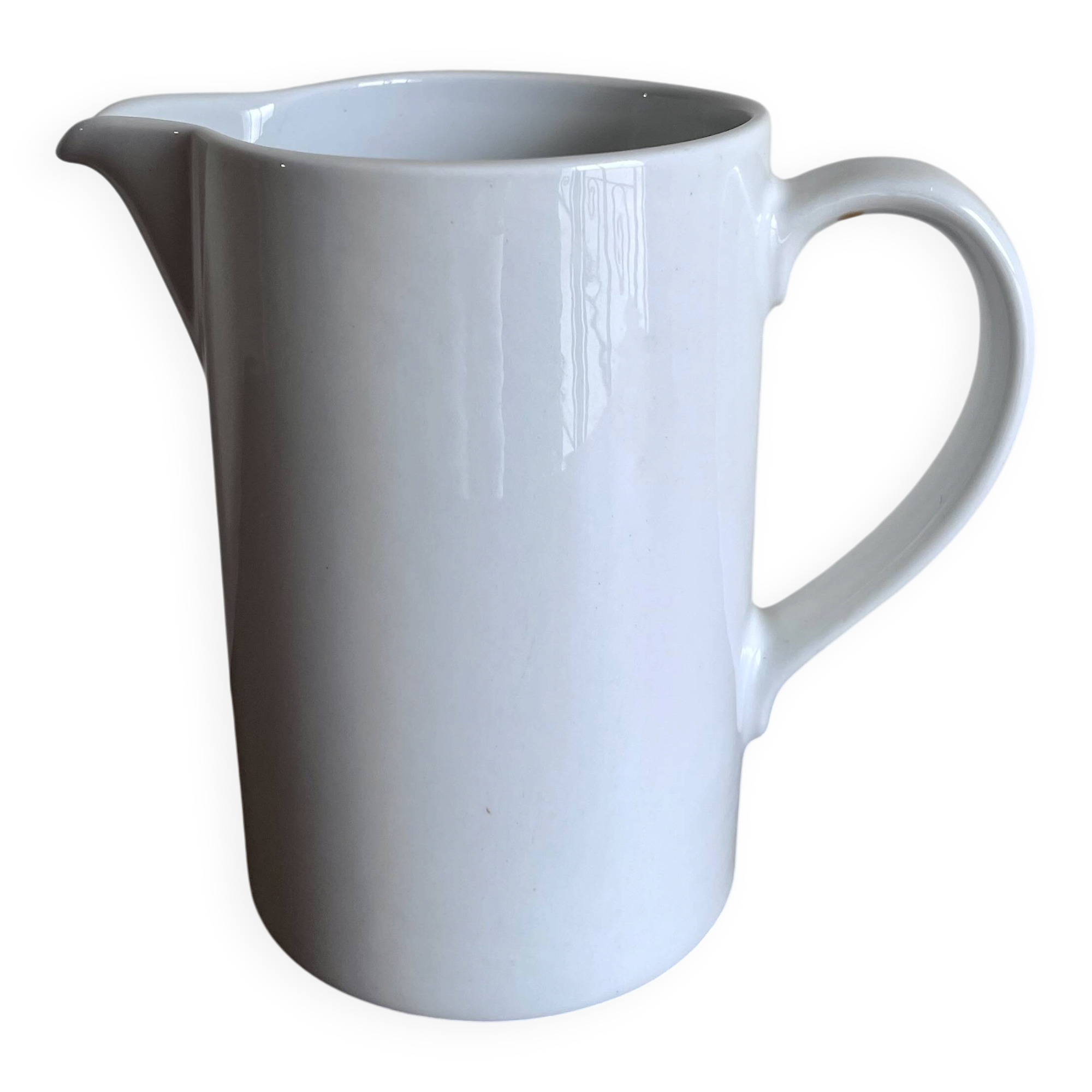 Vase jug Arabia Finland 1970 in white porcelain