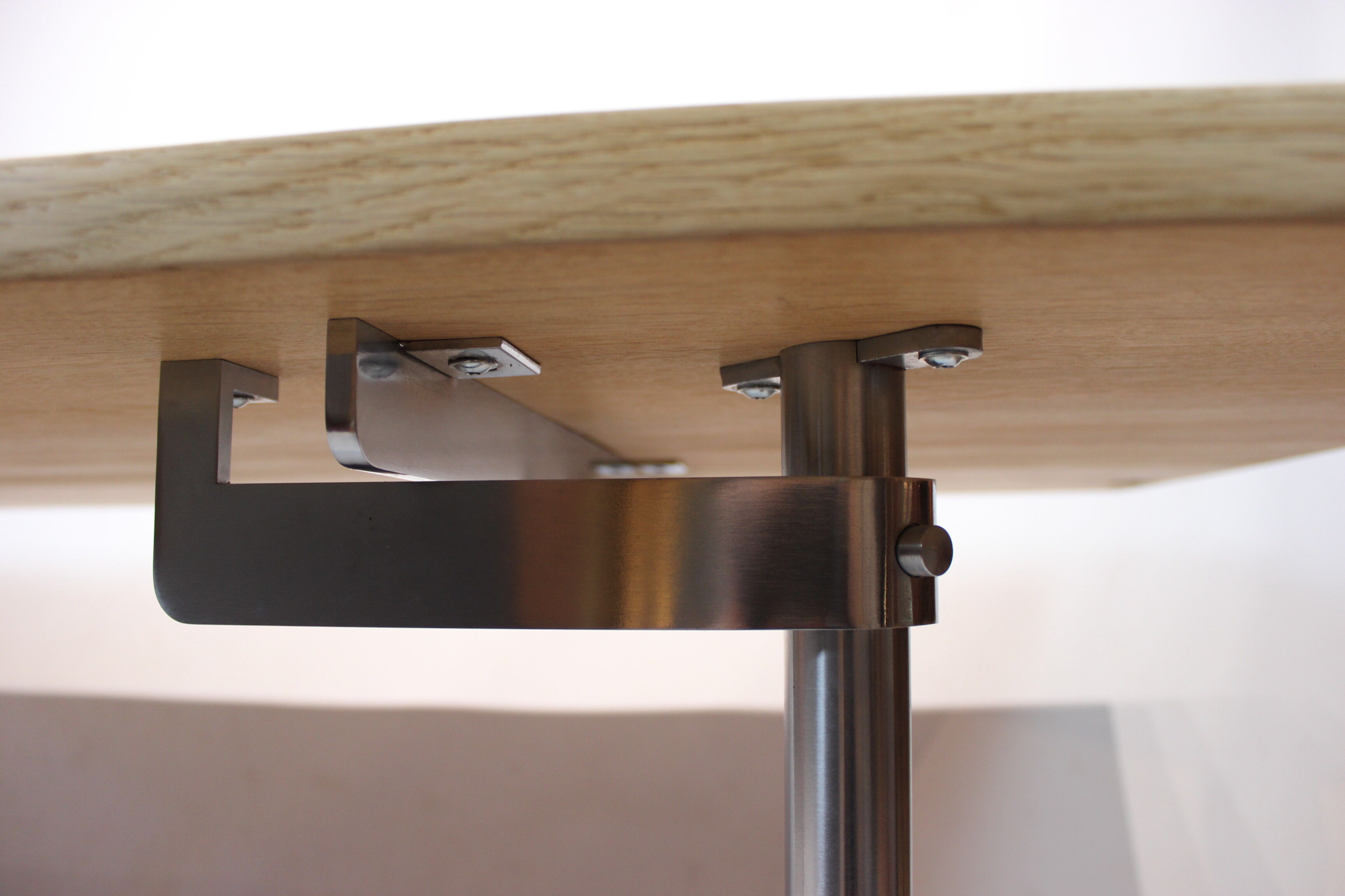 Table à manger, modèle CH318, Hans J. Wegner et Carl Hansen et Fils, 2003