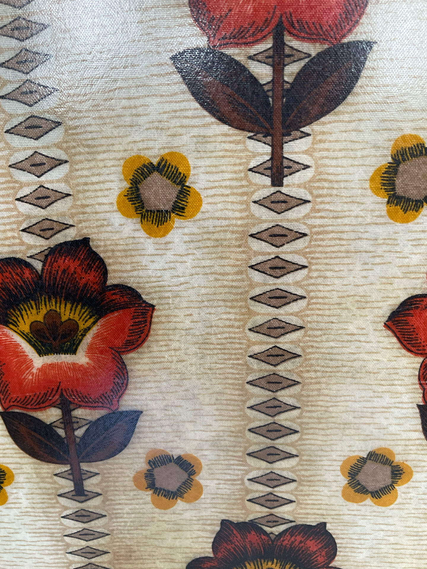 1970s vintage Alpac fibreglass plateau