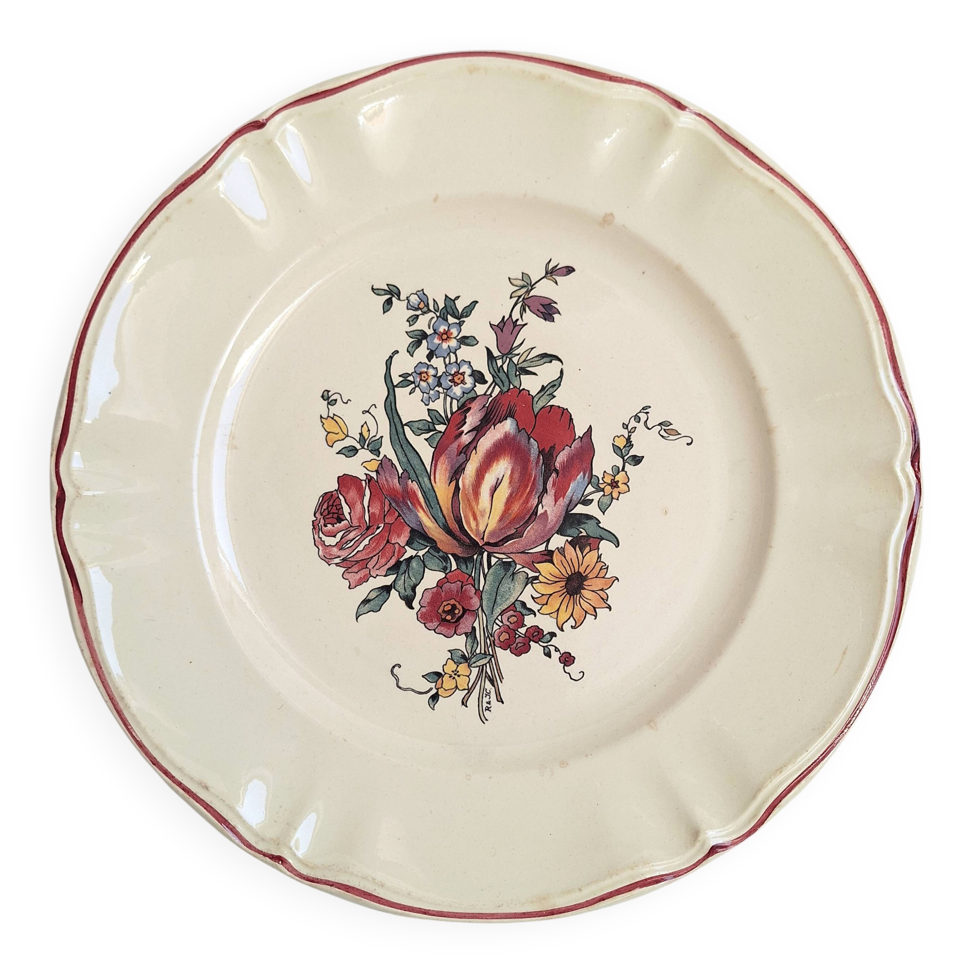 Round plate Digoin Sarreguemines Model Lorraine