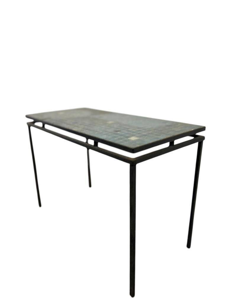 Table basse vintage en mosaïque bleue / table à plantes