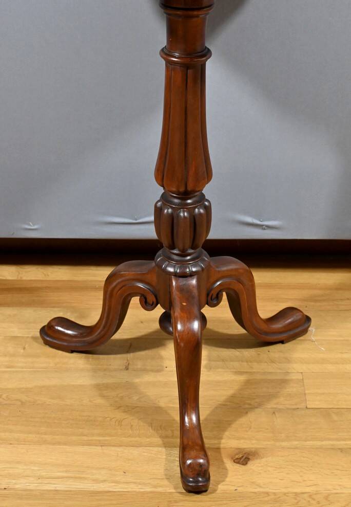 Mahogany Tripod Pedestal Table, Louis Philippe Style – 2nd half of the 19th century