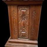 Antique Chest in Oak