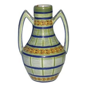 Vase en ceramique  signee atelier