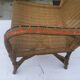 Fauteuil rotin vintage decor rouge