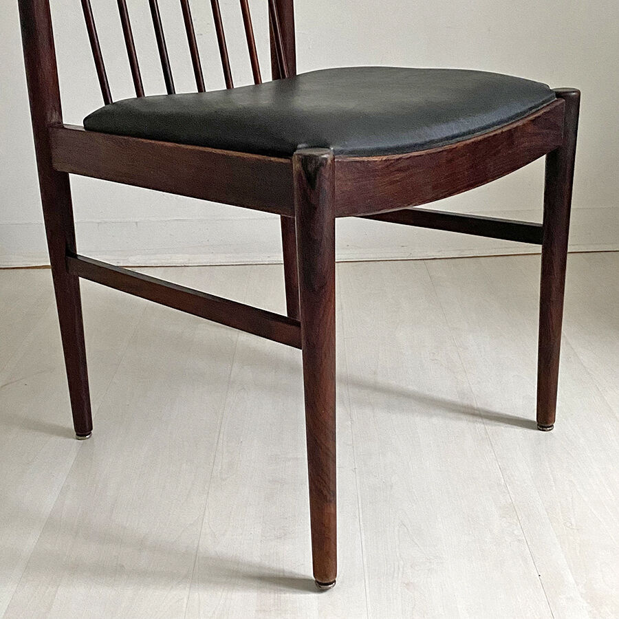 Set of 4 Scandinavian rosewood chairs Design Arne VODDER