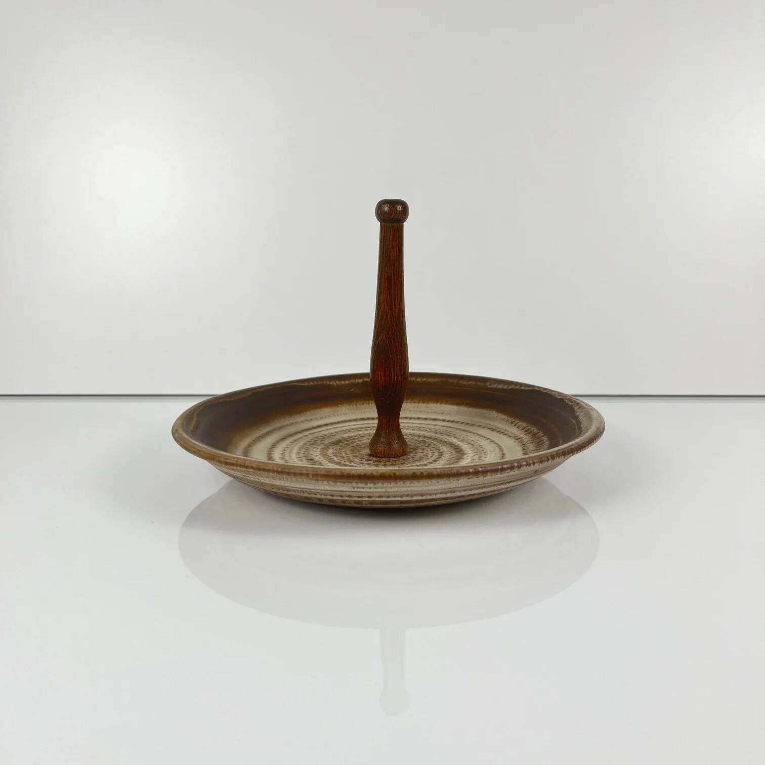 Round plate with ceramic handle, 1960s/70s