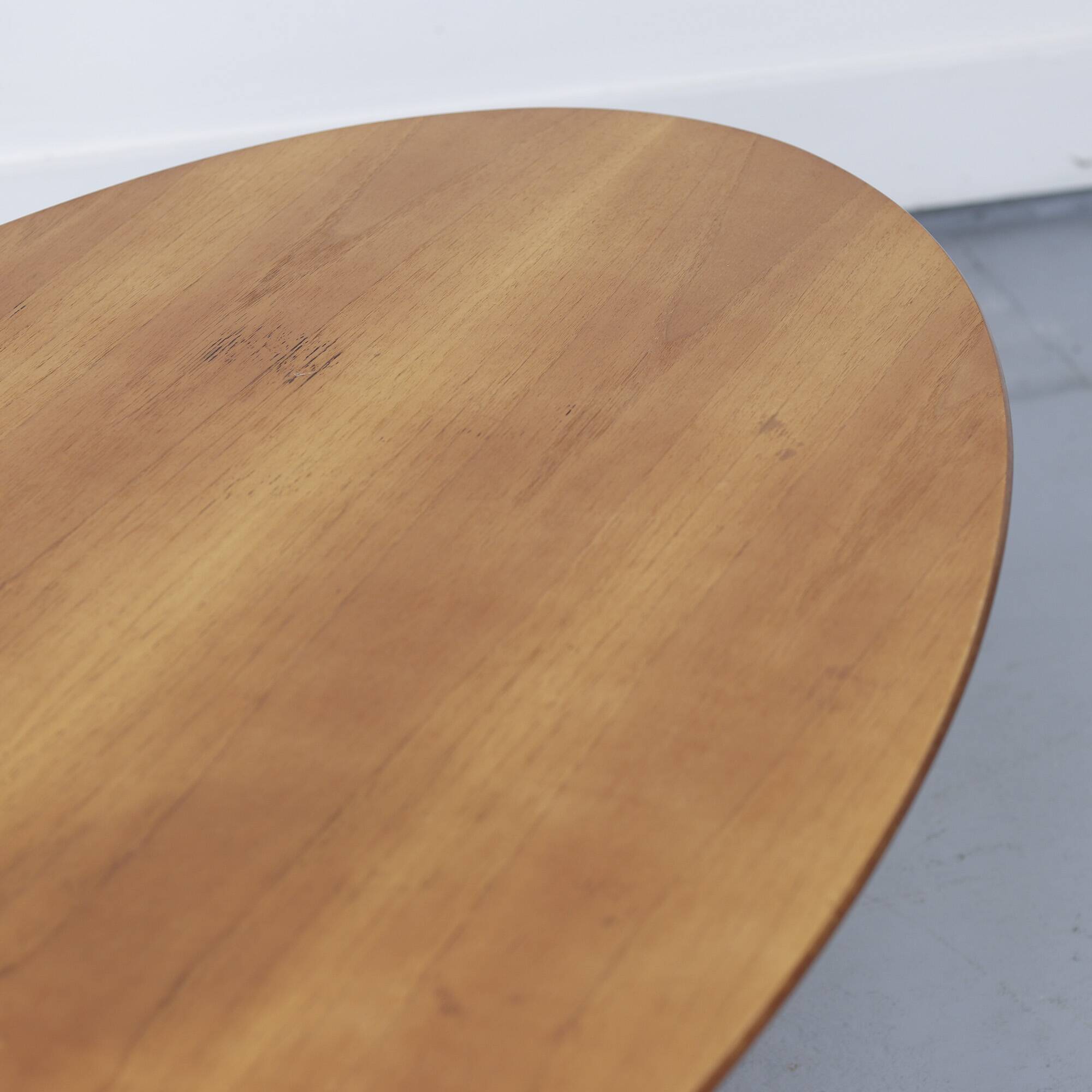 Vintage Mid-Century Design Modernist Coffee Table