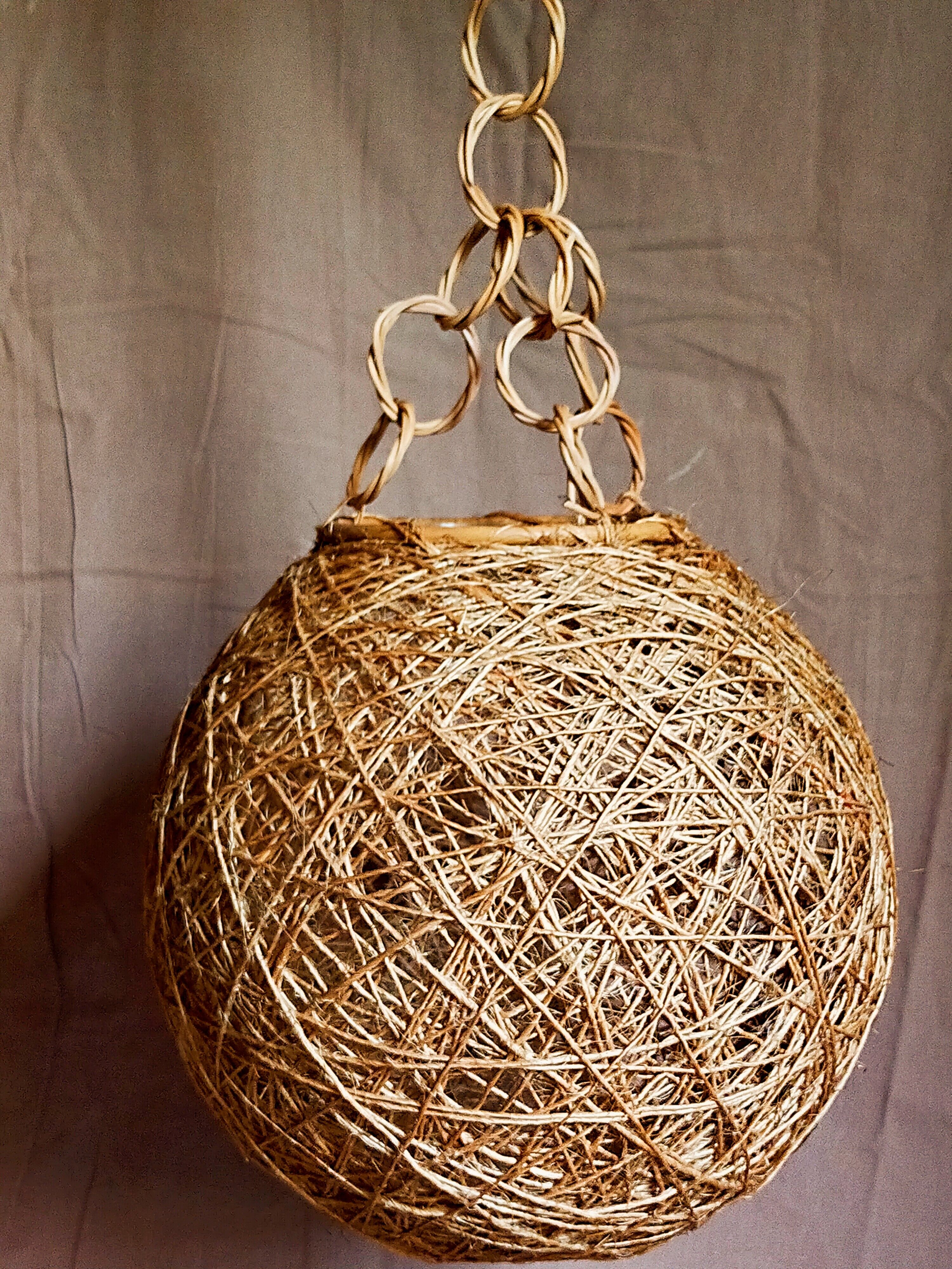 Lampshade suspension vintage wicker ball and natural string