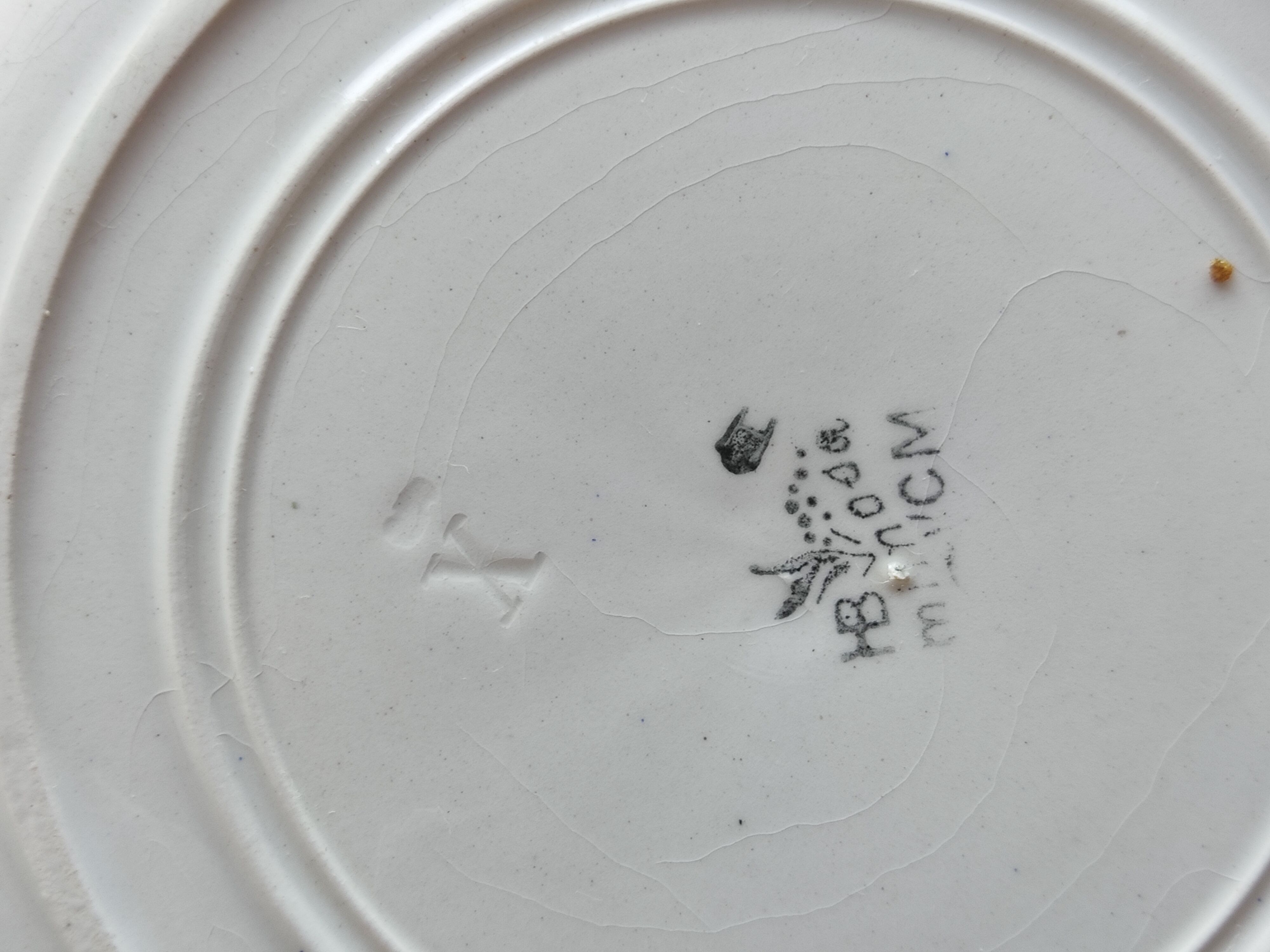 6 Mimosa HBCM dessert plates