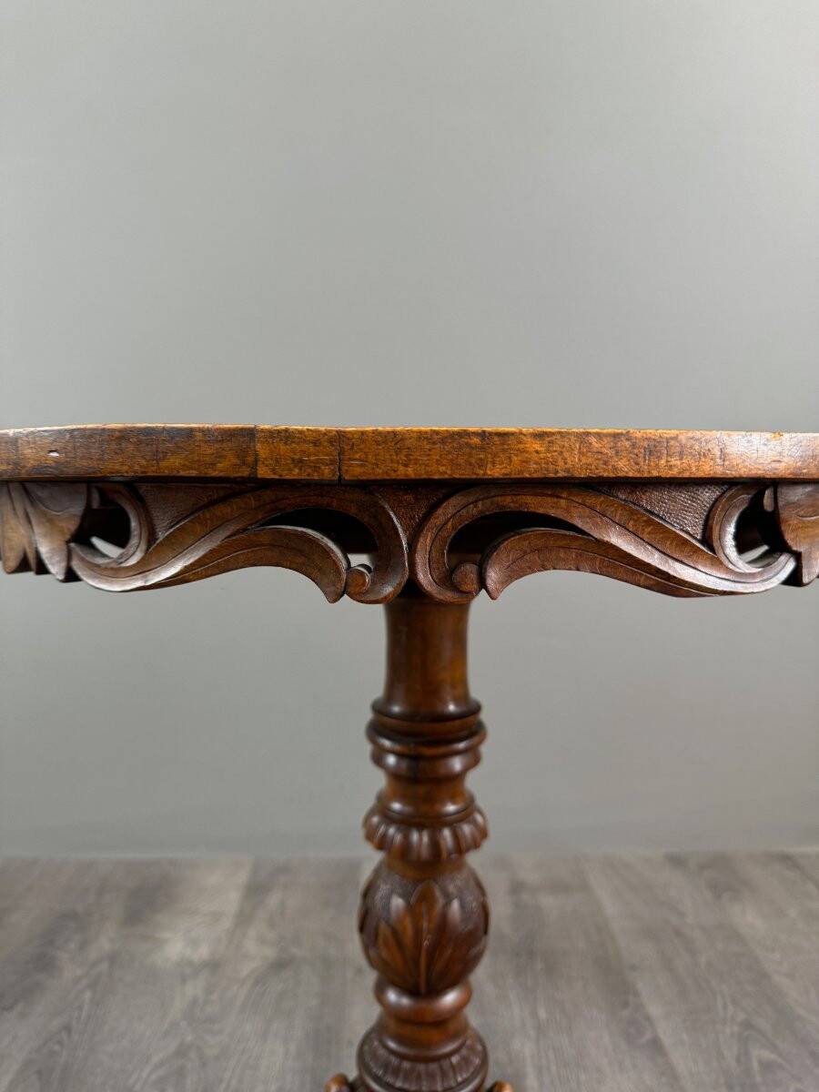 Table Guéridon en bois marqueté, XXe Siècle