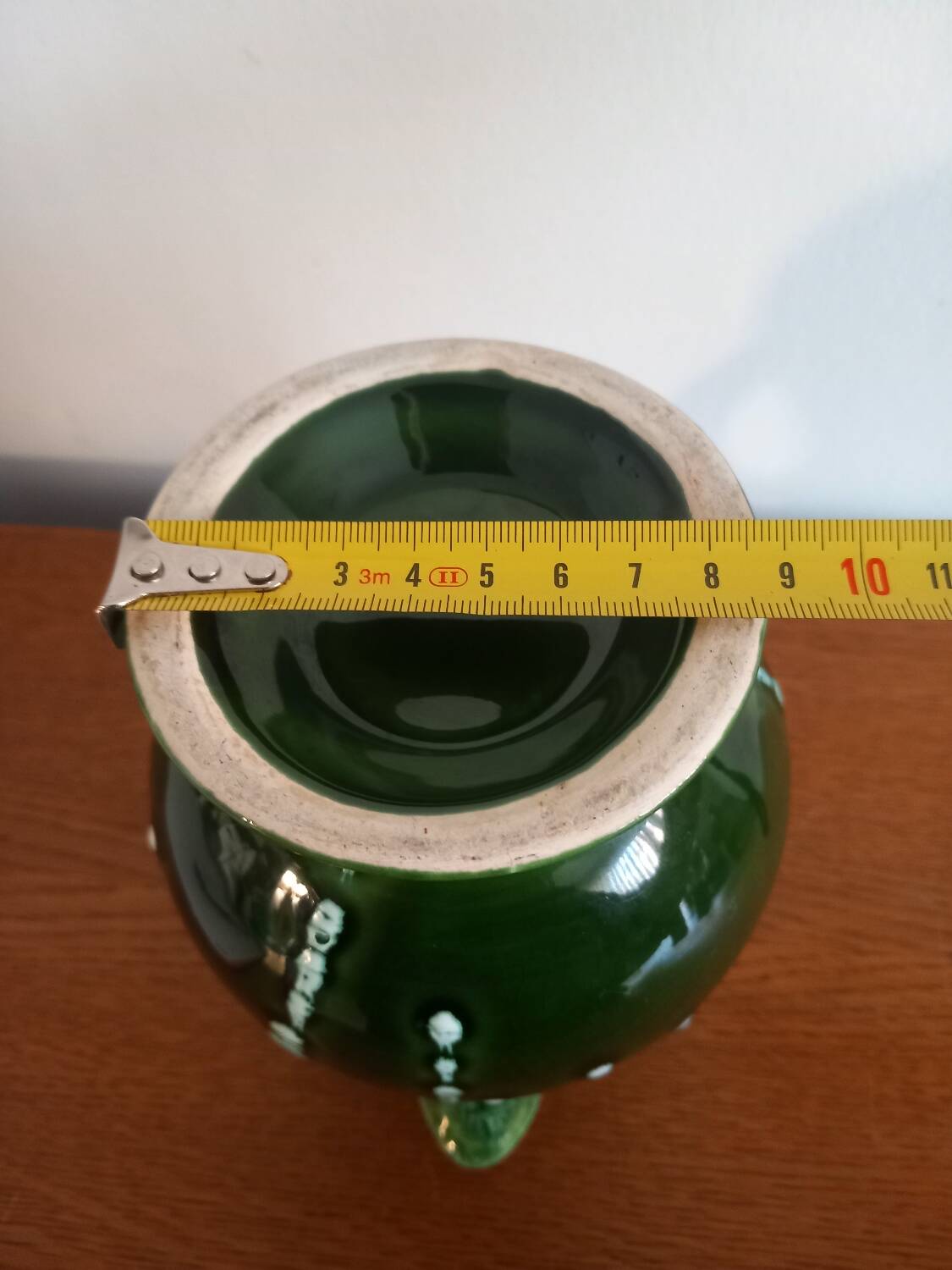 Magnificent Vintage Barbotine Jug – Relief Peach Decoration (H 18cm)