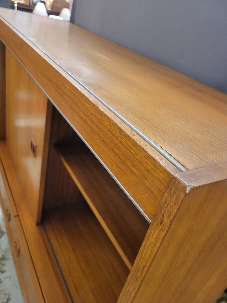 Scandinavian display cabinet