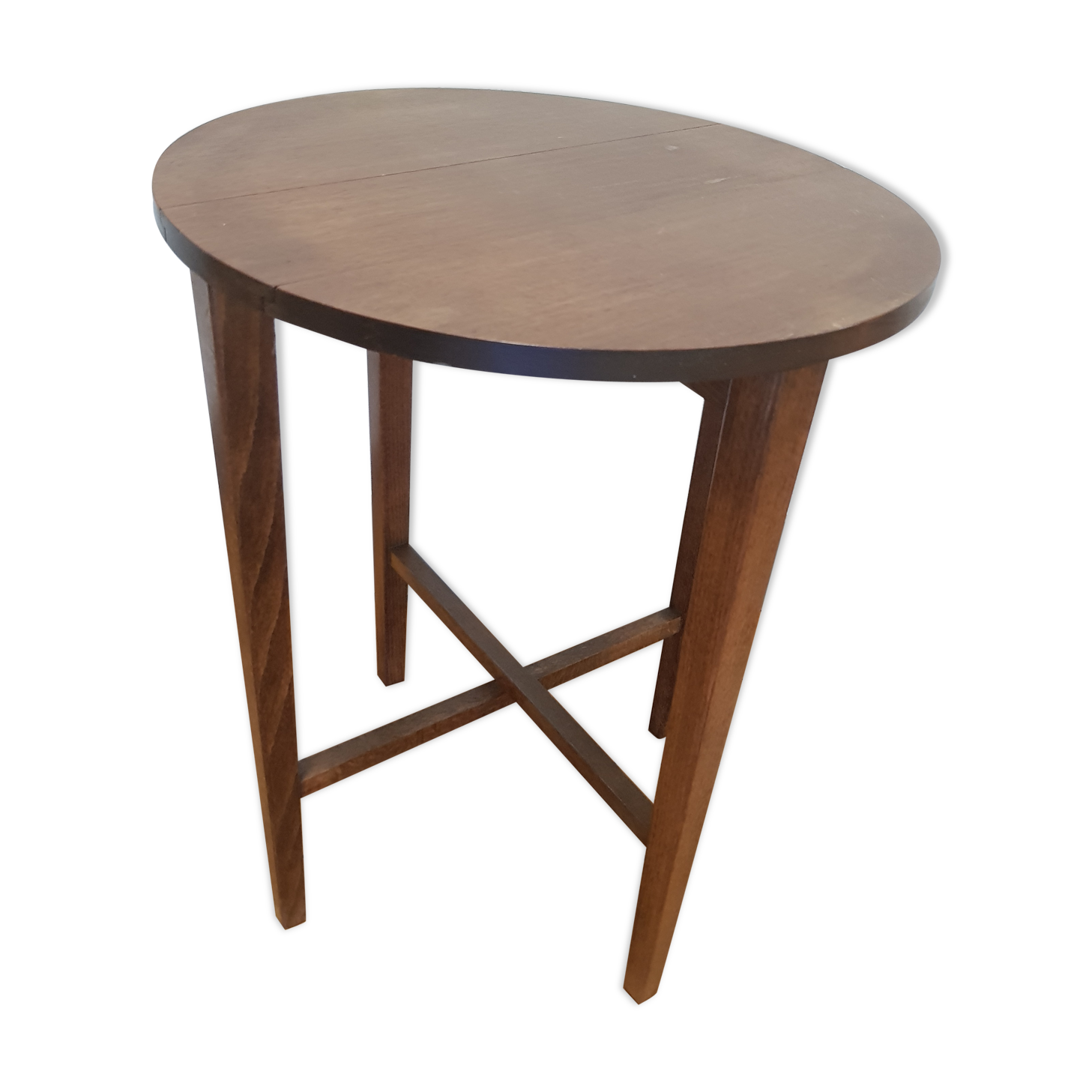 Folding round coffee table