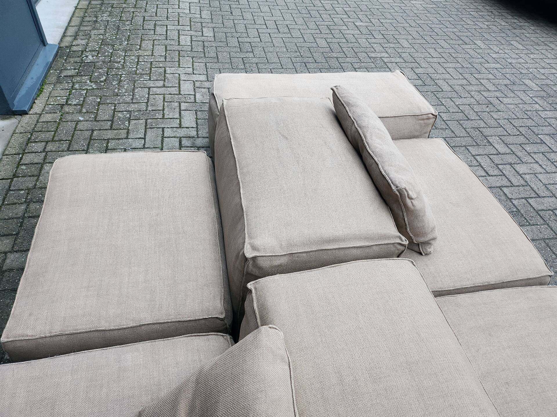 Living divani sofa - Extrasoft by Piero Lissoni
