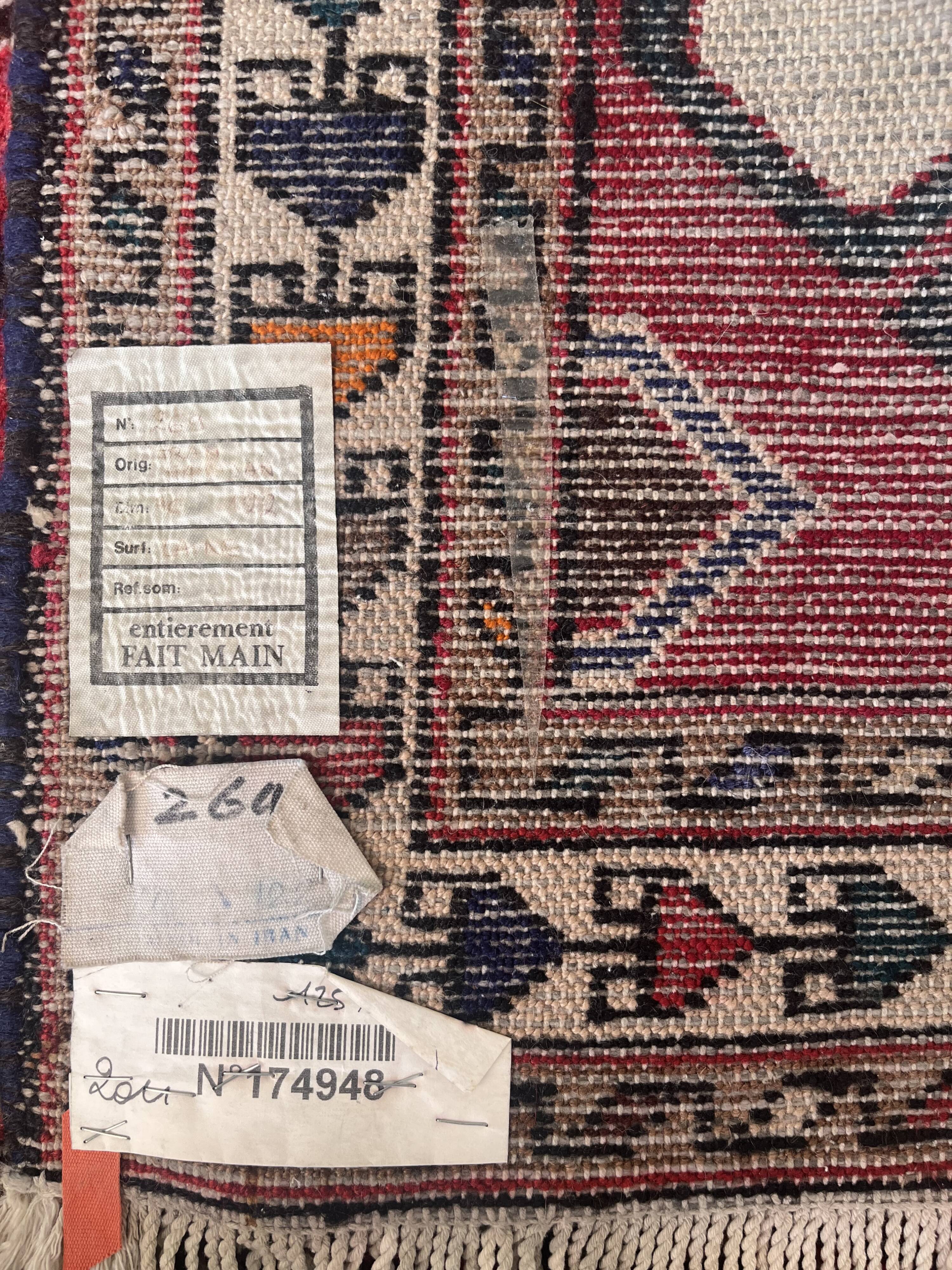 Small wool Hamadan rug