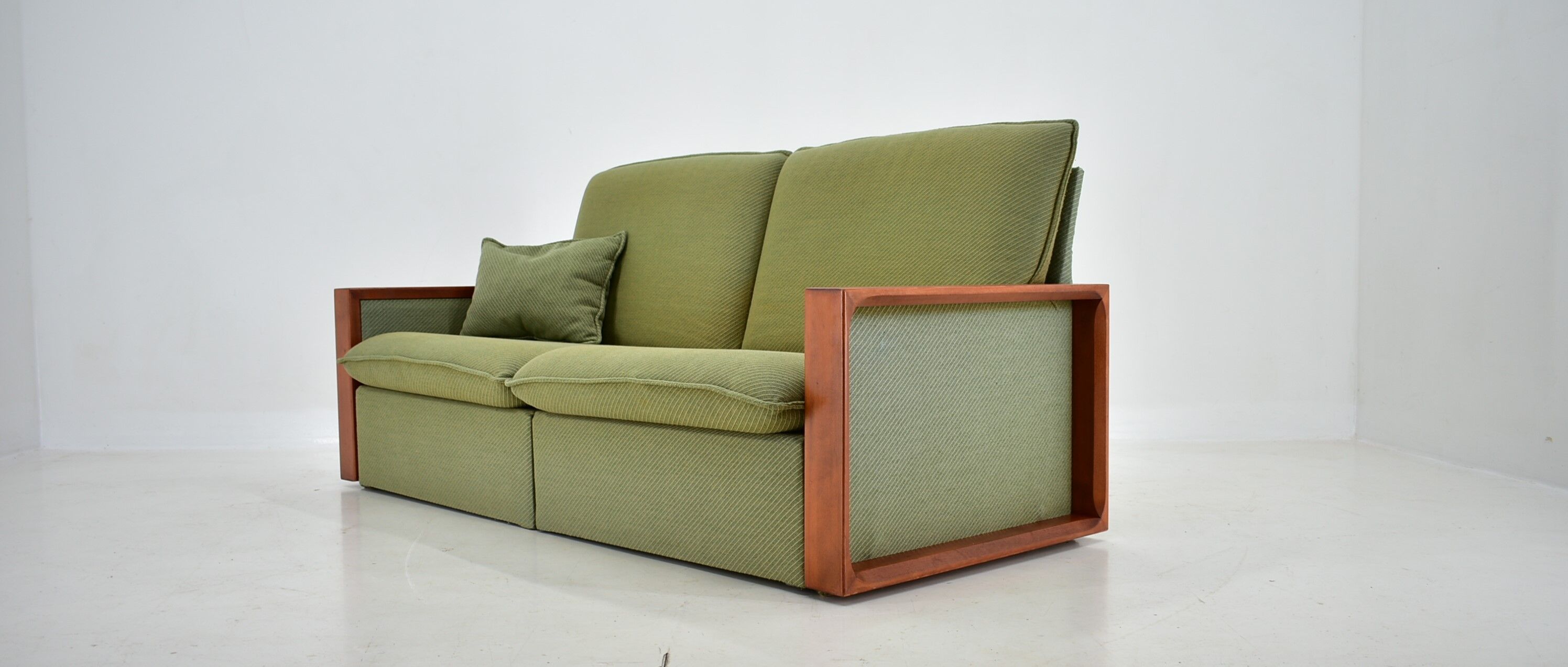 1960s, Miroslav Navratil Convertible Sofa, Czechoslovakia