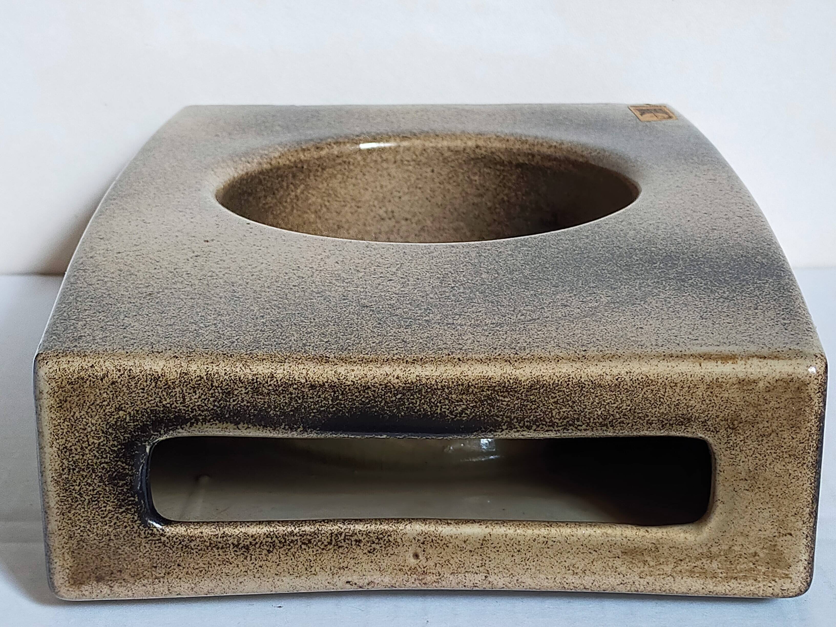 Vintage ceramic vase cera sapa, cayla france